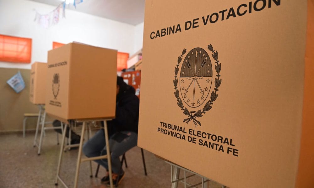 ¿Por qué cada vez vota menos gente? Una encuesta en Rosario da pistas inquietantes