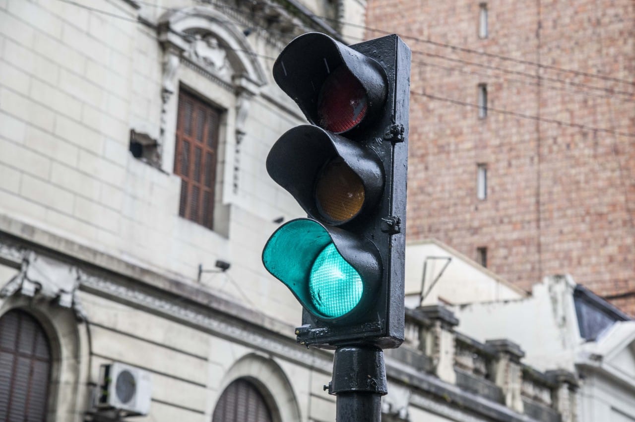 El Municipio realizó la apertura de sobres para el nuevo sistema de semáforos inteligentes