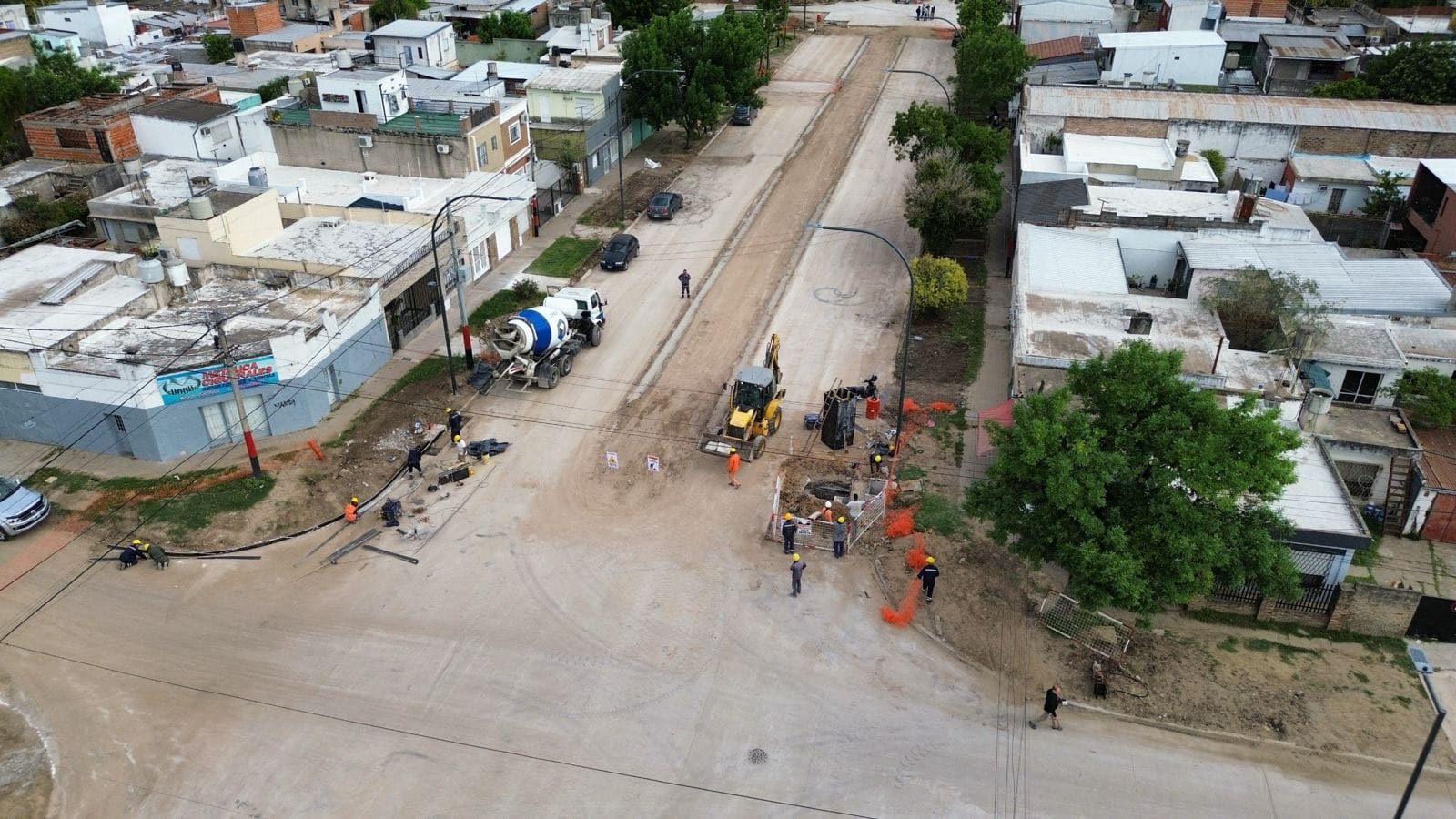 Avanzaron un 70 % las obras para la duplicación de carriles en Avenida Rouillón