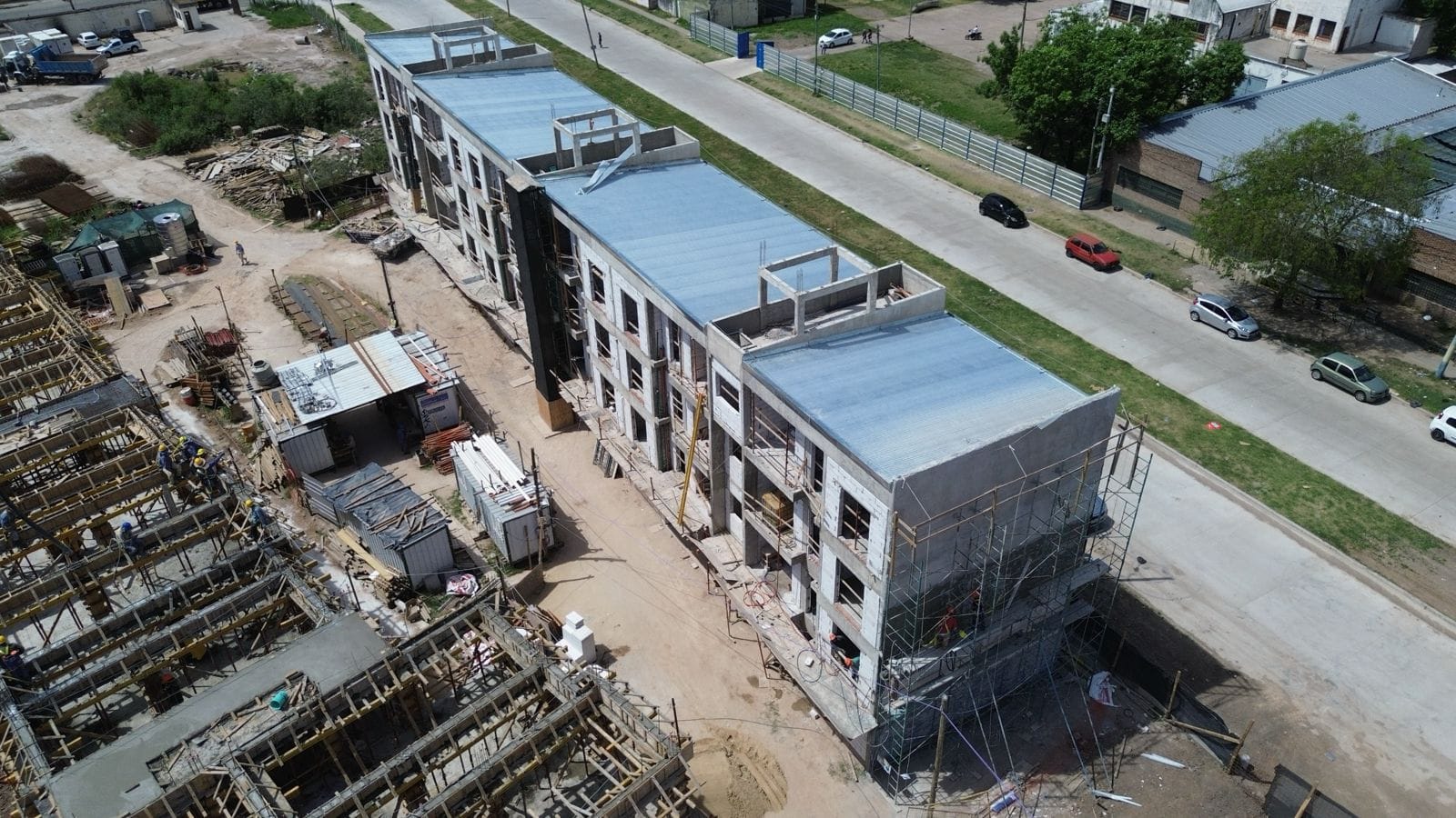 Continua el plan provincial en Barrio La Tablada con 64 viviendas y obras de infraestructura