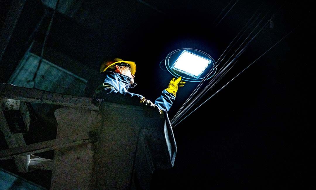 Presupuesto 2026: Con 10 mil nuevas luces LED el municipio pretende llegar al 95% de la ciudad