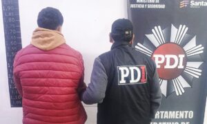 Seguridad: Detuvieron a un joven por robos de celulares en el centro