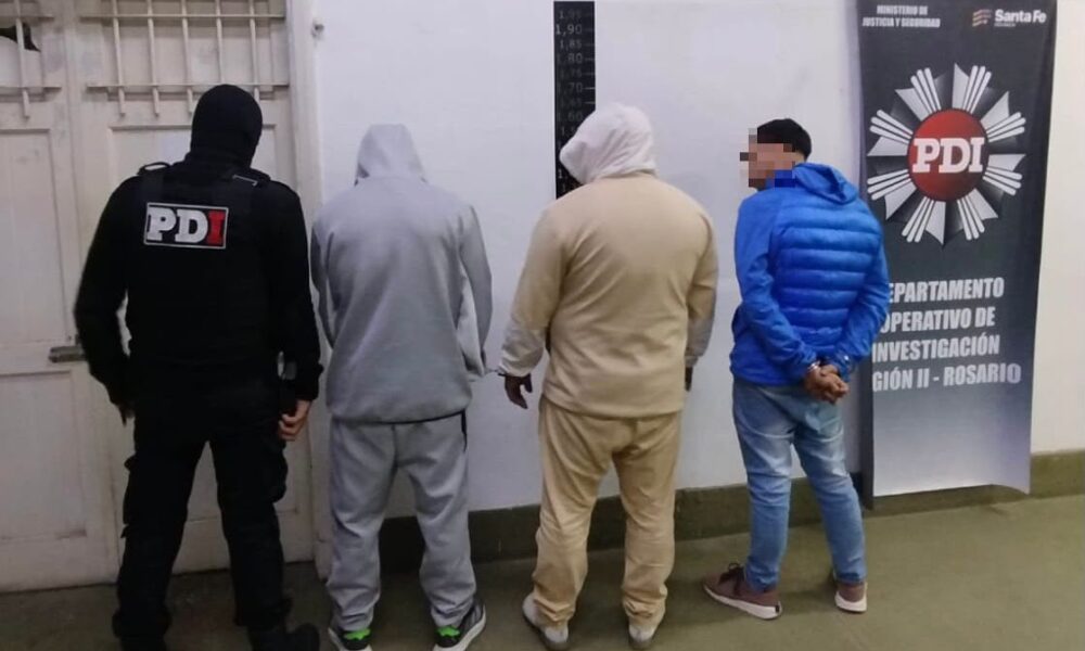 Microtráfico en Rosario: Tres aprehendidos y secuestro de drogas durante operativos con uso de dron en barrio 7 de Septiembre