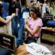 Rosario Outlet vuelve con 40 marcas y apuesta a la producción local