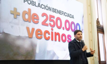 Pullaro licitó obras por $51.650 millones para agua y saneamiento