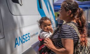 De cuánto será la AUH de ANSES en agosto 2026