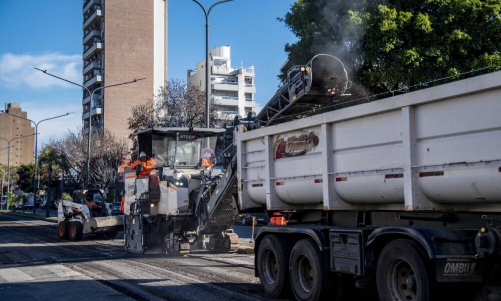 Rosario intensifica en julio la repavimentación de 70 cuadras