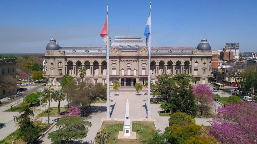 Estatales: UPCN y ATE aceptaron la oferta salarial provincial