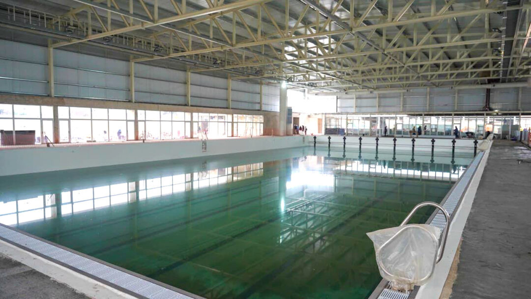 El Centro Acuático de Rosario ya tiene sus piletas con agua