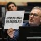 Lewandowski cuestionó la Ley de Tierras y alertó por recursos