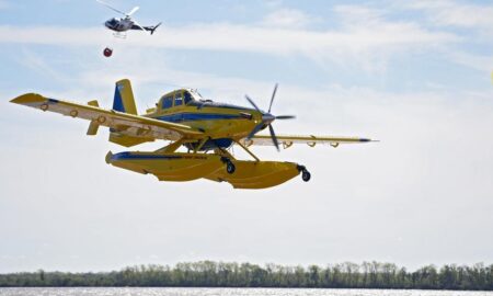 Santa Fe presentó su primera flota aérea contra incendios