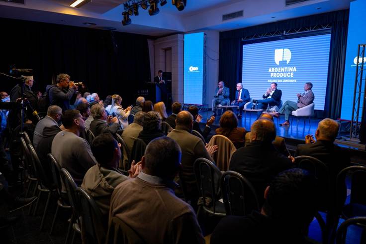 Empresarios y gremios trazaron en Rosario una agenda productiva
