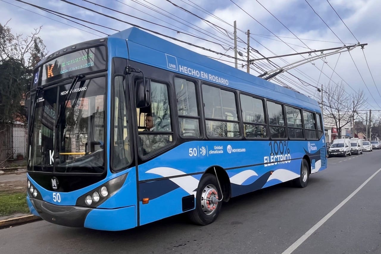 Rosario suma dos nuevos troles eléctricos a la línea K