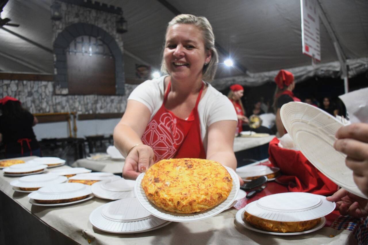Sabores y tradiciones españolas se encuentran junto al río
