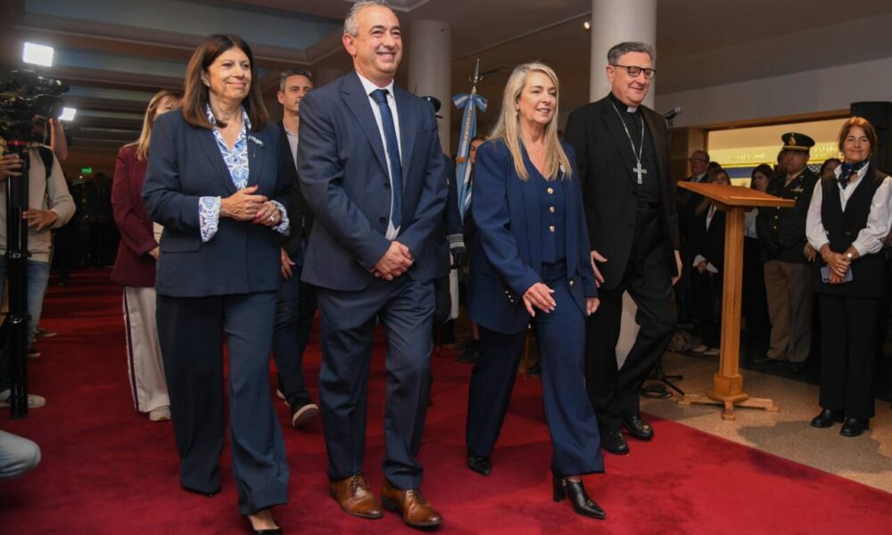 Javkin aseguró que Rosario “está de vuelta” y llamó a consolidar una nueva etapa