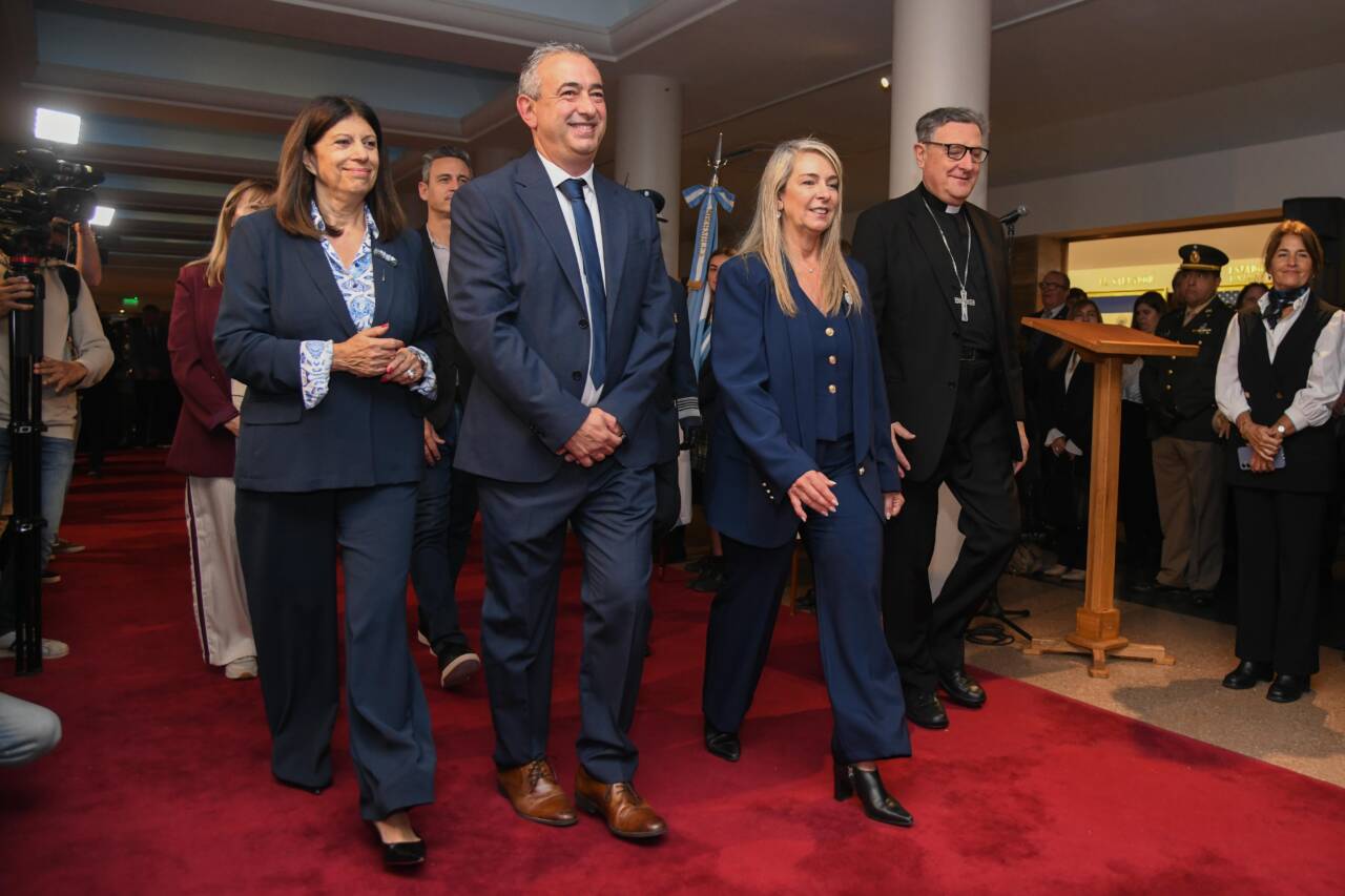 Javkin aseguró que Rosario “está de vuelta” y llamó a consolidar una nueva etapa
